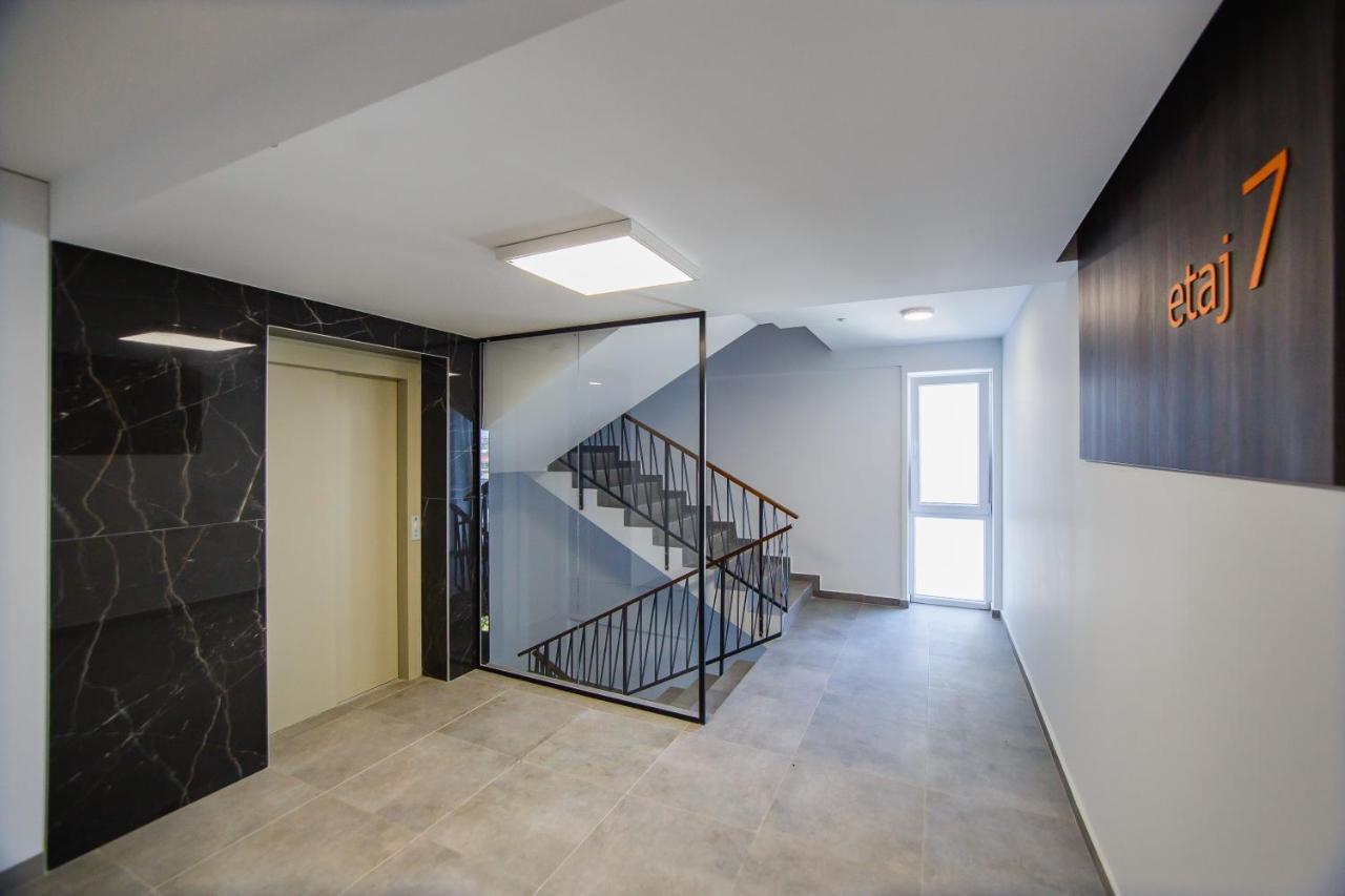 Duo Vibe Apartment Oradea Eksteriør bilde